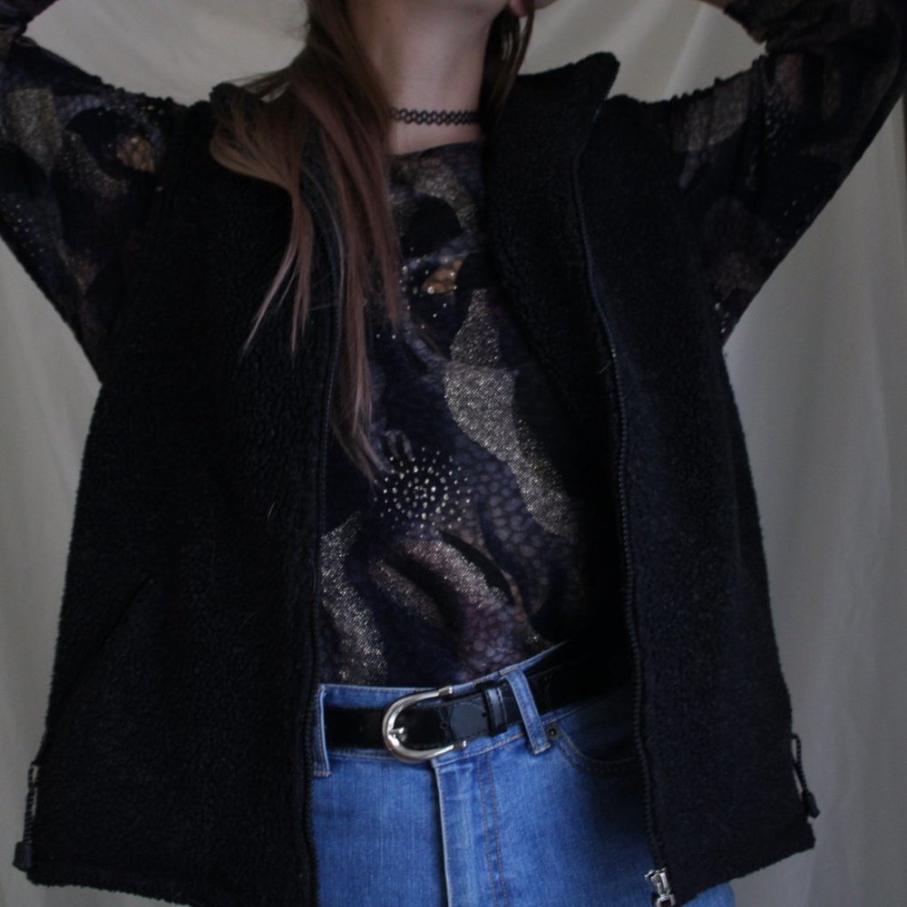 Retro Shirt - Picture 2 of 3
